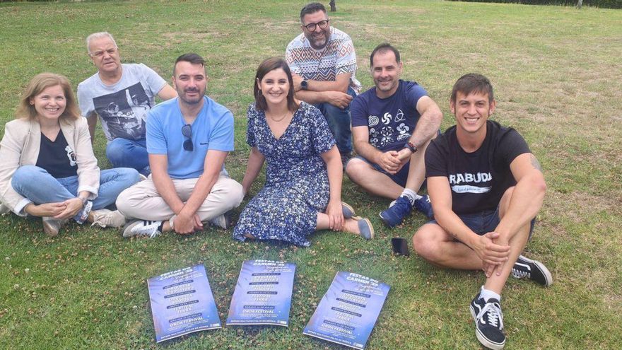 Cuatro noches de música en unas Festas do Carme con los fuegos aún en el aire