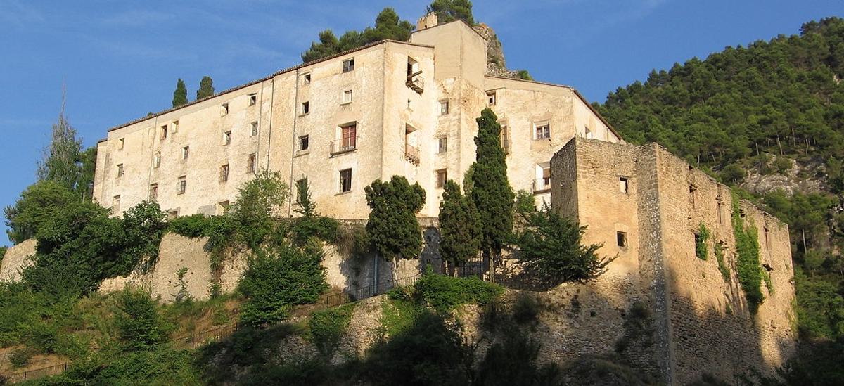 El Santuari de la Mare de Déu del Castell es uno de los lugares más emblemáticos de Agres.