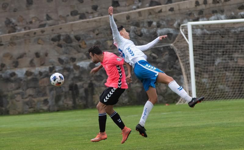 Partido de fútbol de Tercera División: Tenerife B - Vera