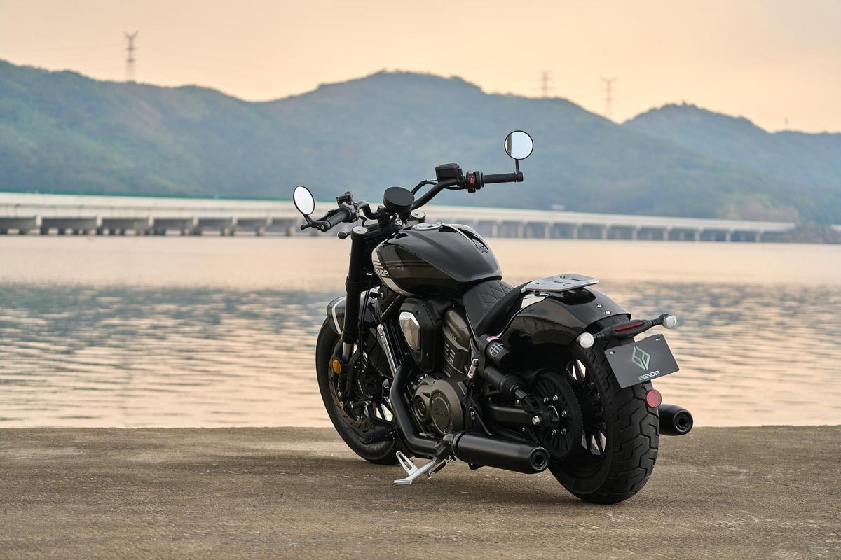 BENDA Rock 707