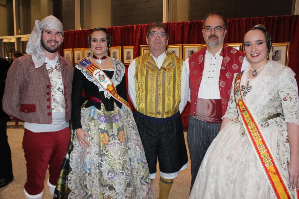 La Alfombra Roja de la Exaltación de Consuelo Llobell