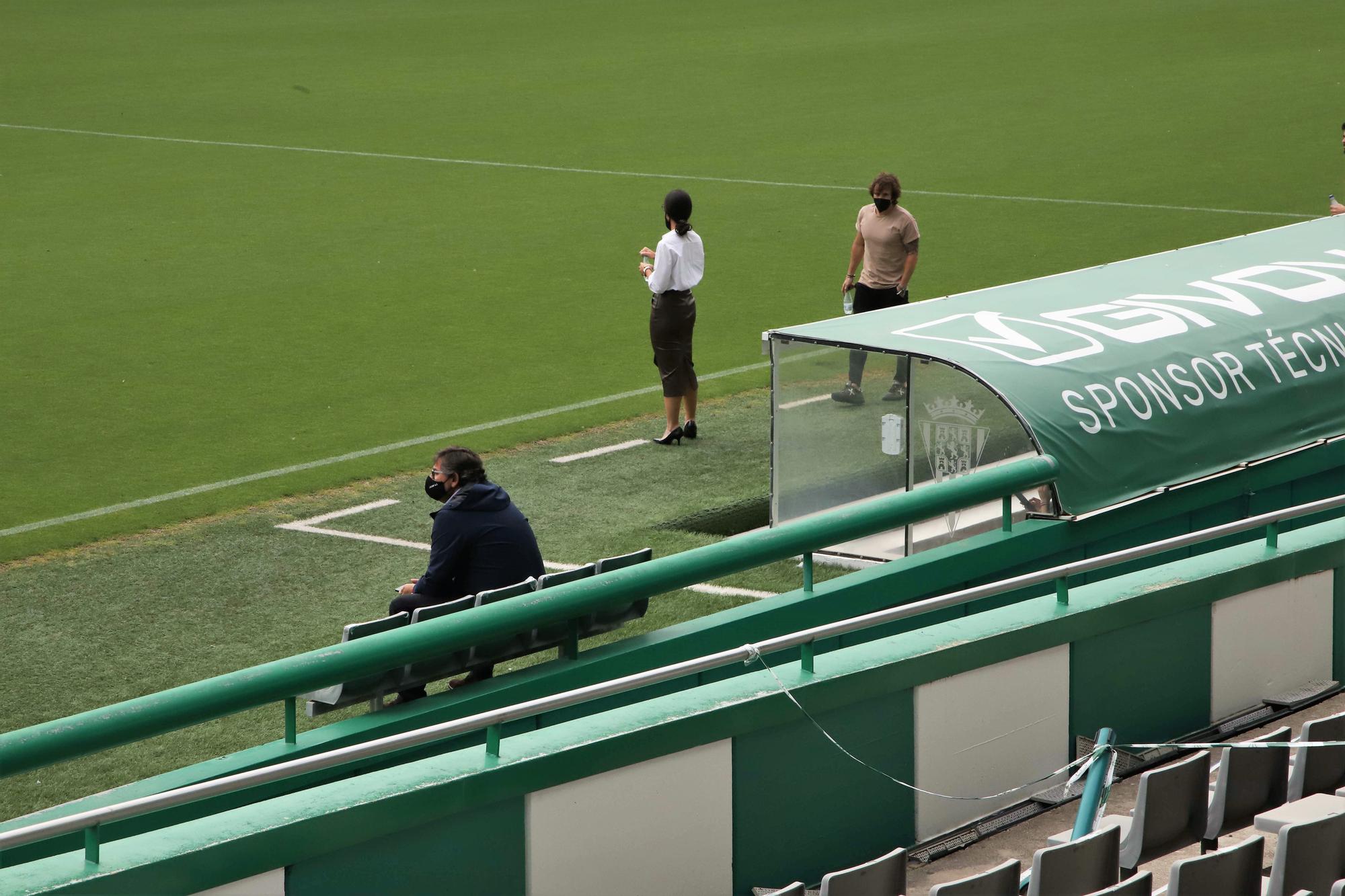 Entrenamiento del Córdoba CF tras el descenso a Segunda RFEF