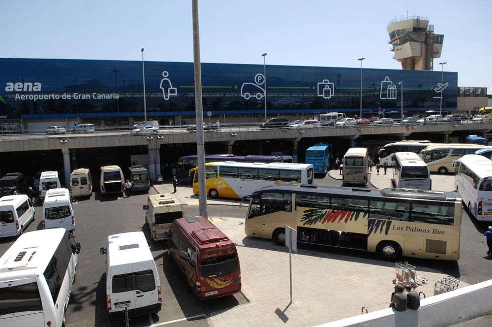 Llegada viajeros al aeropuerto de Gran Canaria