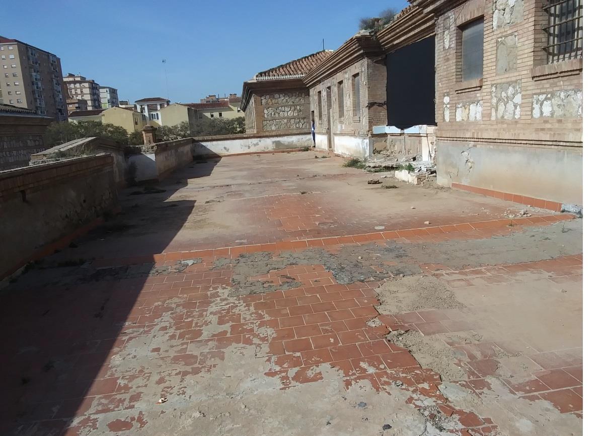 Terraza con filtraciones en la cárcel de Cruz de Humilladero.