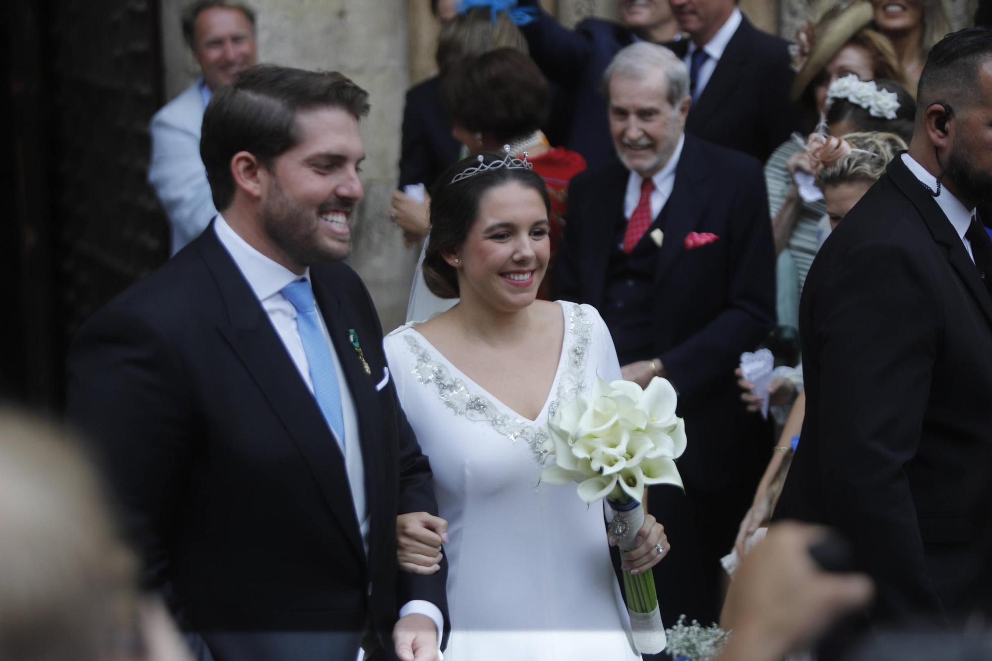 El príncipe Louis Nicolas Crépy de Orleans y Carolina Torio se casan en València