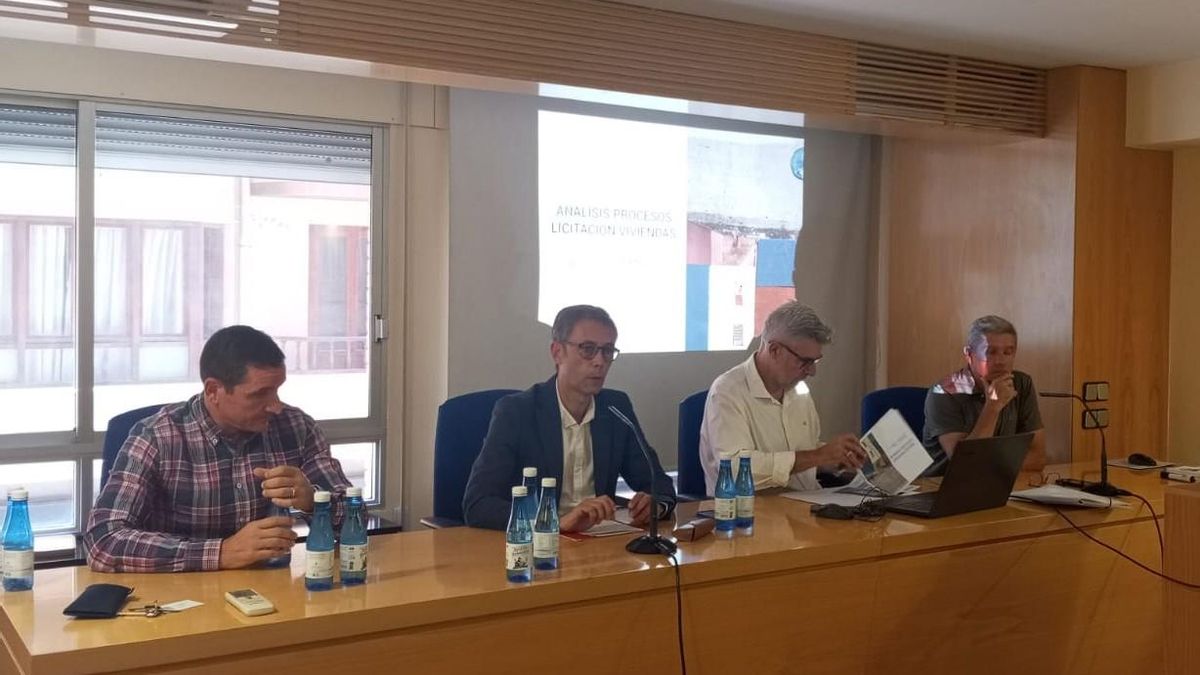 Reunión de la Generalitat con los promotores de Apecc.