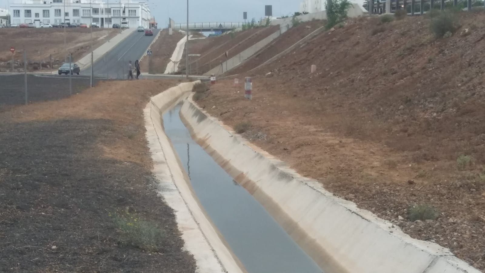 Vertido de aguas residuales en Argana Alta, Arrecife (Lanzraote)