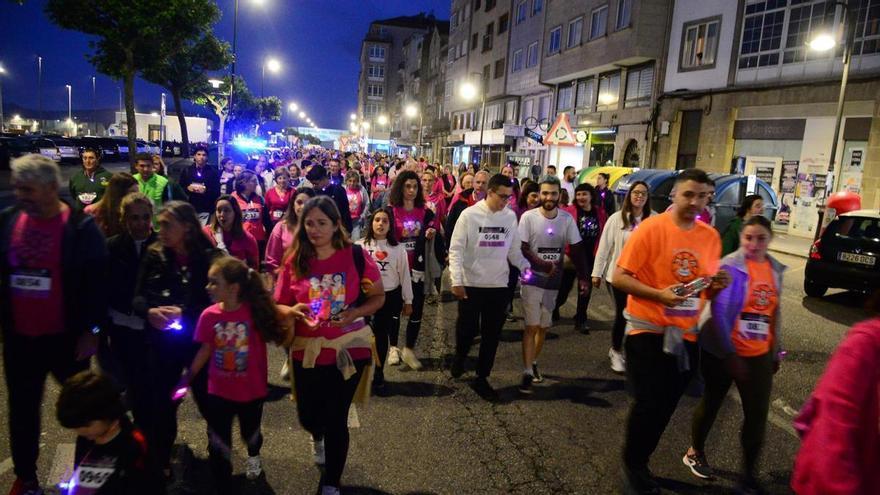 El centro de Cangas se cierra al tráfico este viernes para la Carrera y Andaina "Luces Adicam"