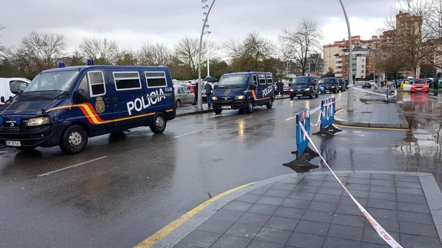 &quot;La Mareona&quot; pone rumbo a Oviedo: 20 autobuses y 1.200 aficionados