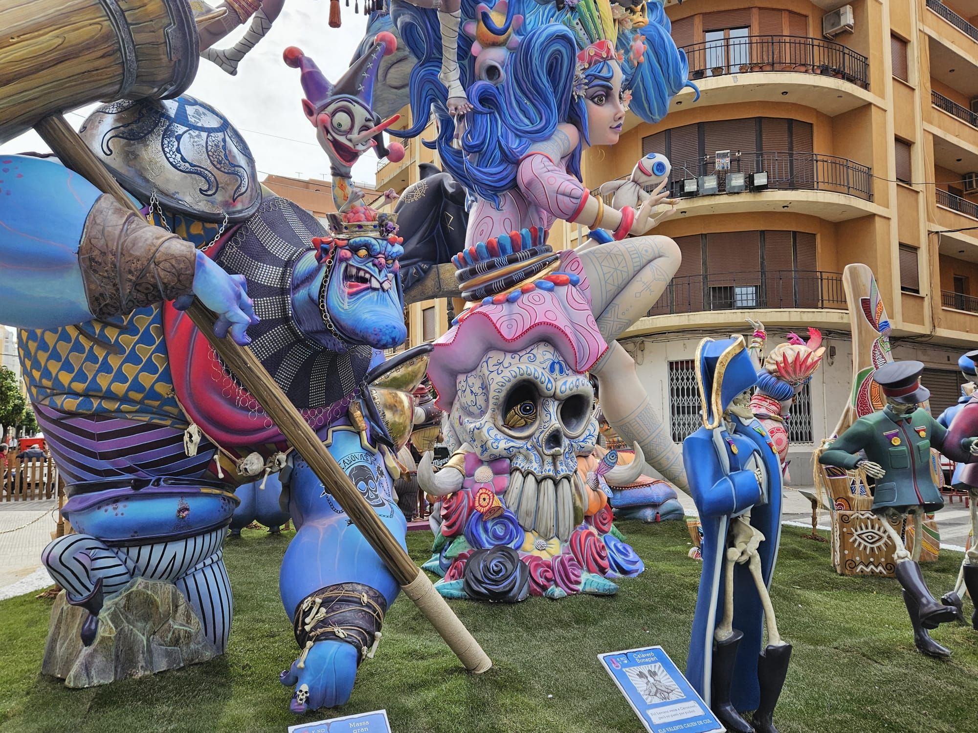 Así es "Voodoo", la mejor falla de Carcaixent