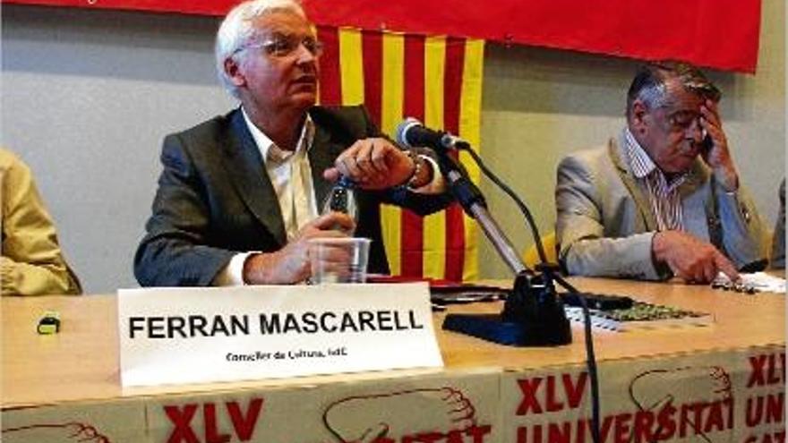 El conseller de Cultura, Ferran Mascarell, va participar, ahir, a la Universitat Catalana d&#039;Estiu.