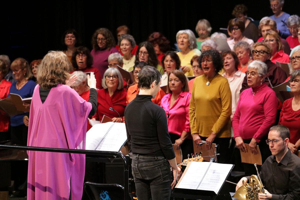 Les imatges de la cantata 'A la ciutat' de Figueres Les imatges de la cantata 'A la ciutat' de Figueres