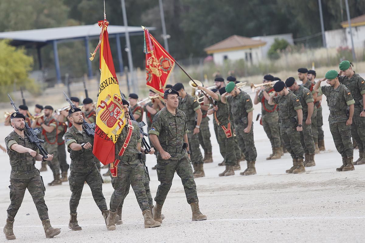 Despedida del contingente de la Brigada Guzmán el Bueno con misión en Letonia