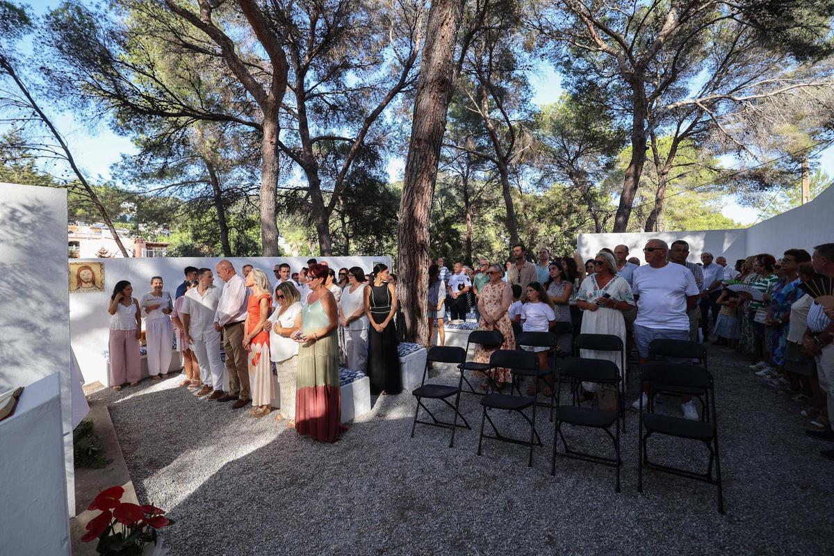 Fiestas de Cala Llonga