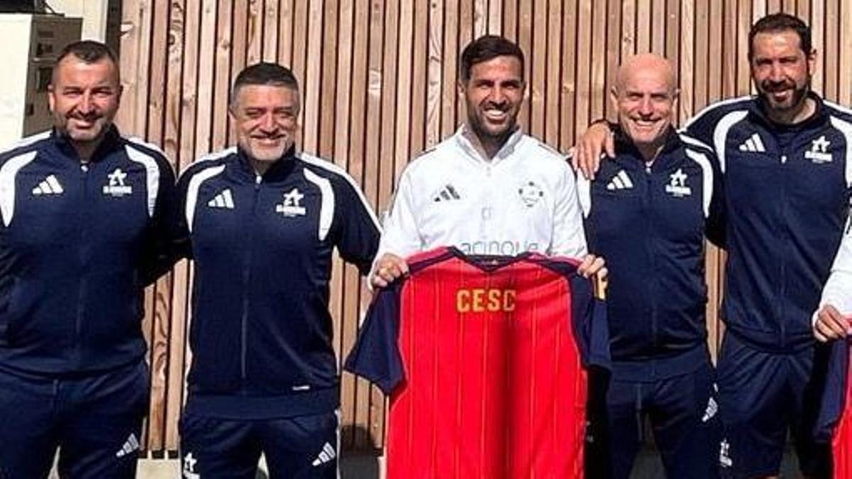 Martínez y Pimienta, en la sede del Como, en las charlas formativas de la RFEF, junto a Cesc, Calero y Machín.