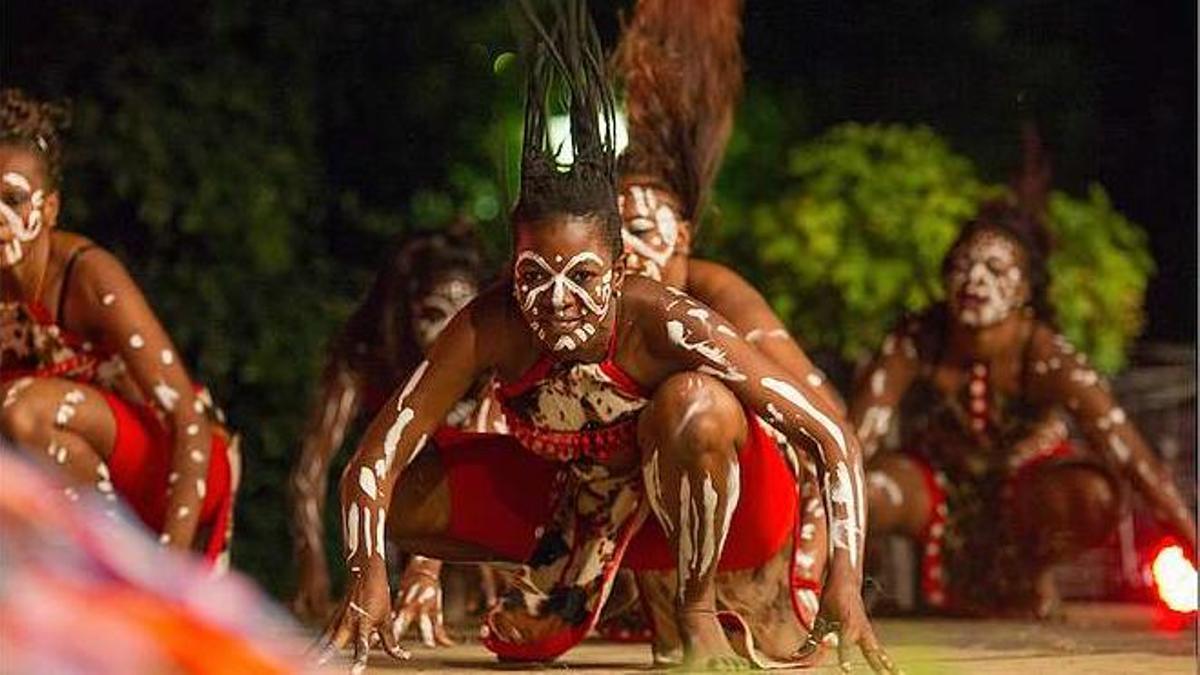 Festival Folklórico de los Pueblos del Mundo de Extremadura en ediciones anteriores.