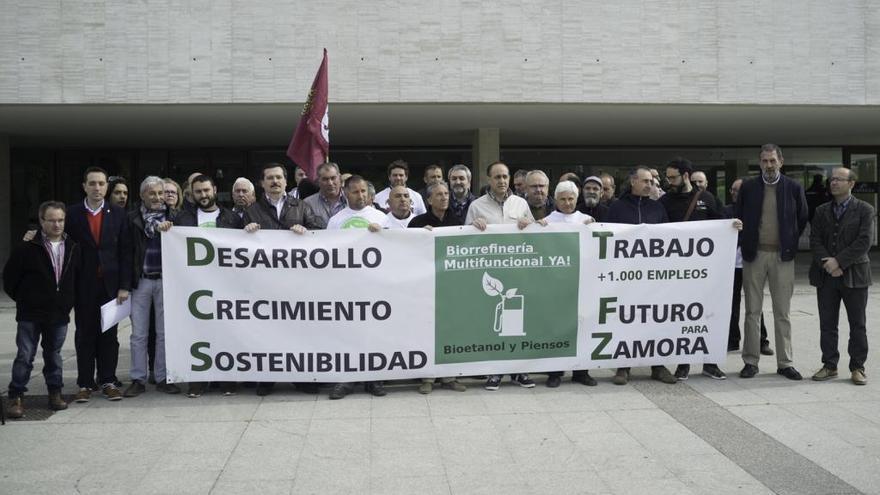 La plataforma pro biorrefinería convoca una manifestación en Barcial del Barco