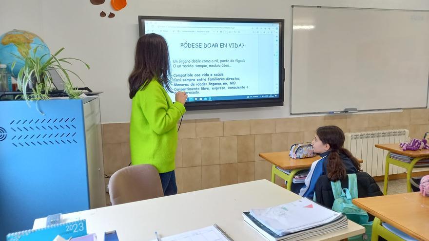 El Possumus &quot;da vida&quot; con su Faro da Escola