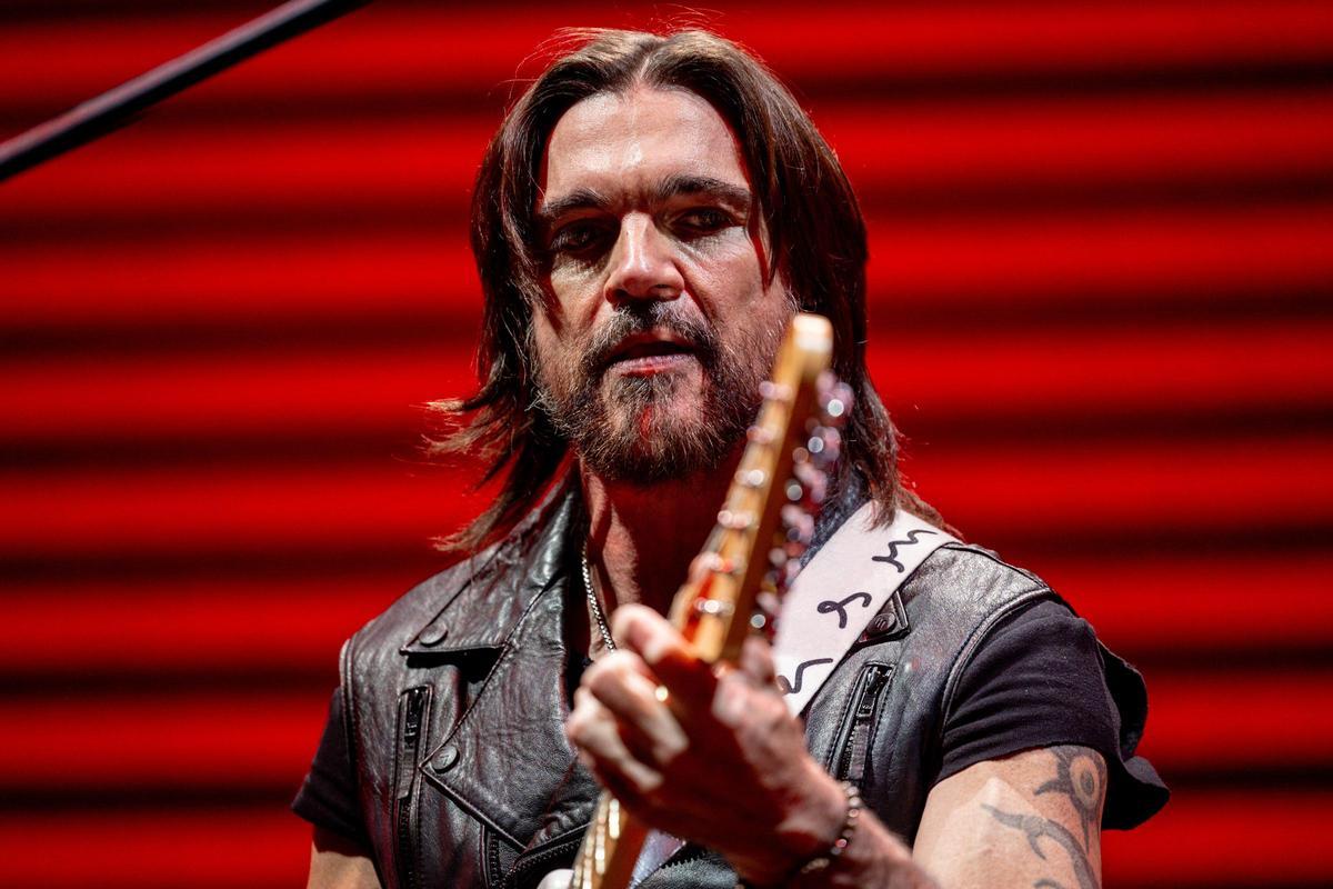 Juanes ha repasado sus grandes éxitos frente a un Movistar Arena hasta la bandera.