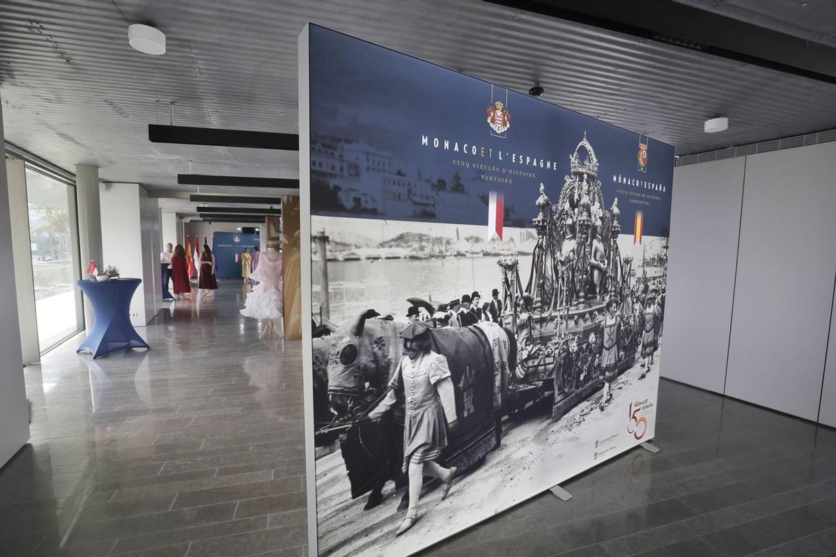 EXPOSICIÓN EN EL CLUB DE MAR SOBRE MÓNACO Y ESPAÑA EXPOSICIÓN EN EL CLUB DE MAR SOBRE MÓNACO Y ESPAÑA