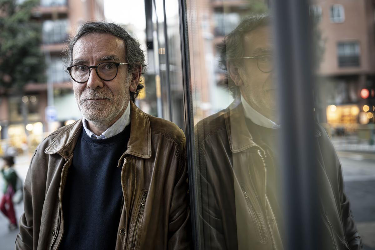 Barcelona 06/11/2025 Política. Entrevista a Lluís Duran, activista antifranquista en defensa del catalán. AUTOR: MANU MITRU