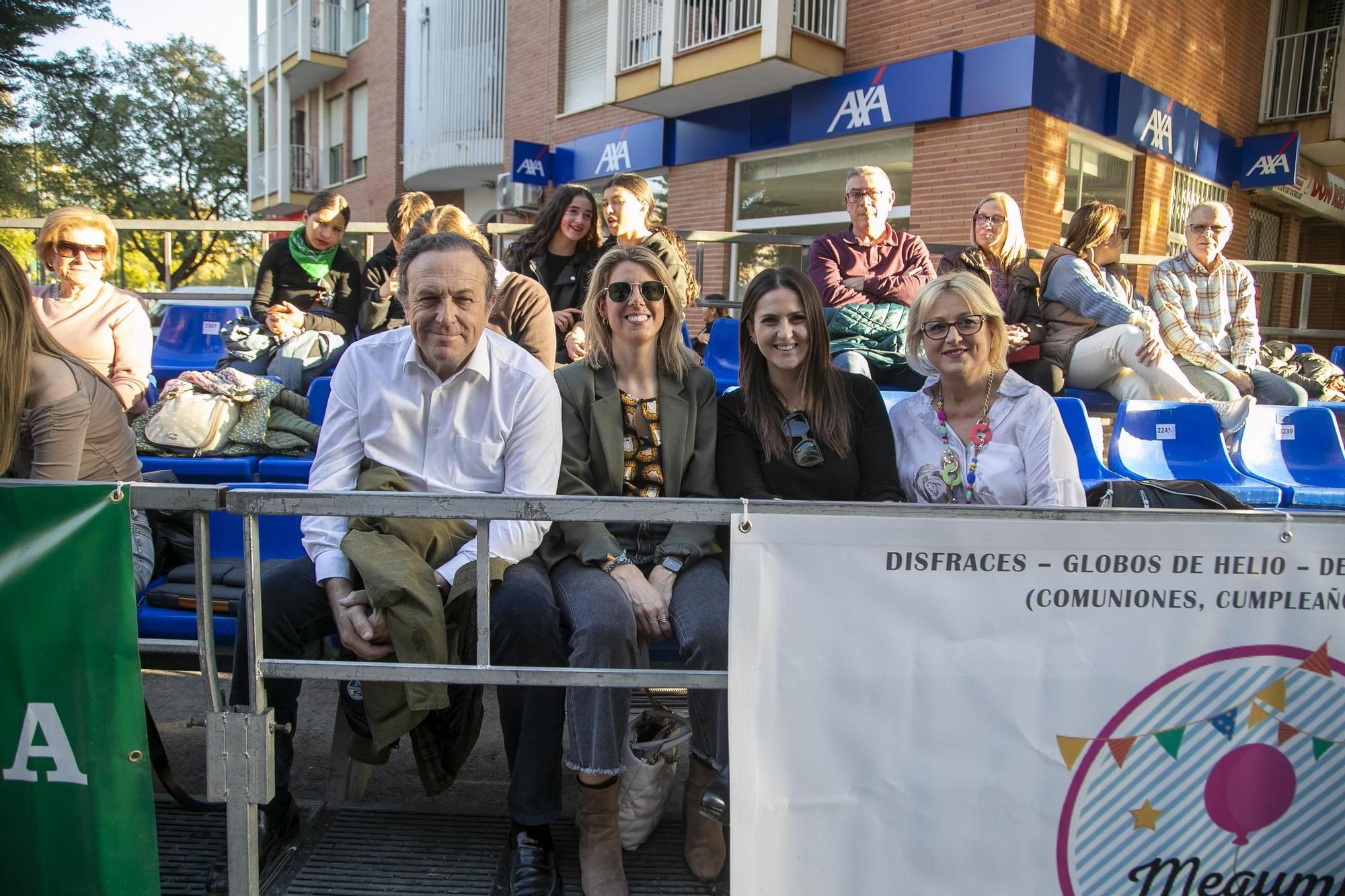 Las imágenes des desfile del martes 13 de febrero del carnaval de Cabezo de Torres 2024