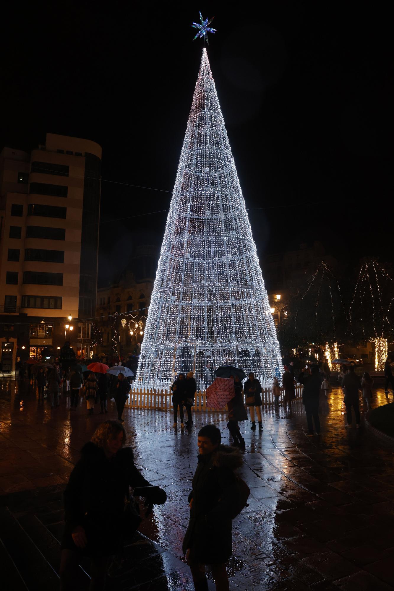 EN IMÁGENES: Ambiente navideño en Oviedo