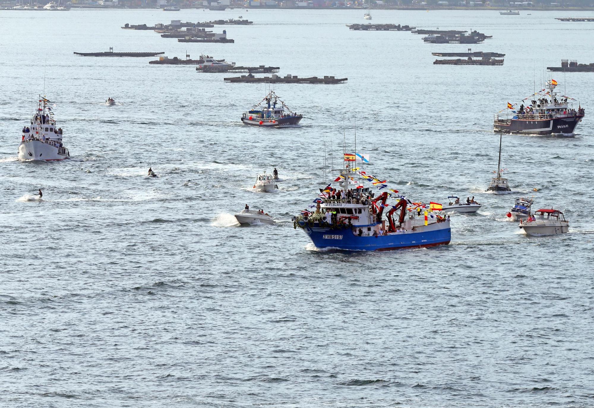 Las mejores imágenes de la procesión marítima de O Berbés