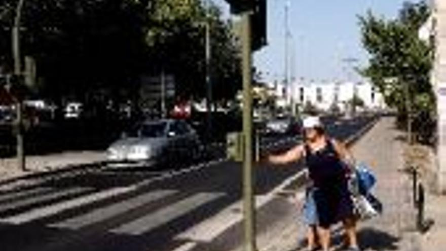 Los semáforos de la avenida del Valle regularán la velocidad