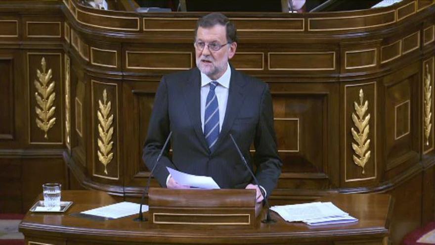Rajoy ofrece diálogo para garantizar la estabilidad