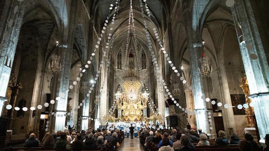 Los Blauets de Lluc y el Cor de la Fundació Sa Nostra dan el &#039;sus&#039; a la Navidad