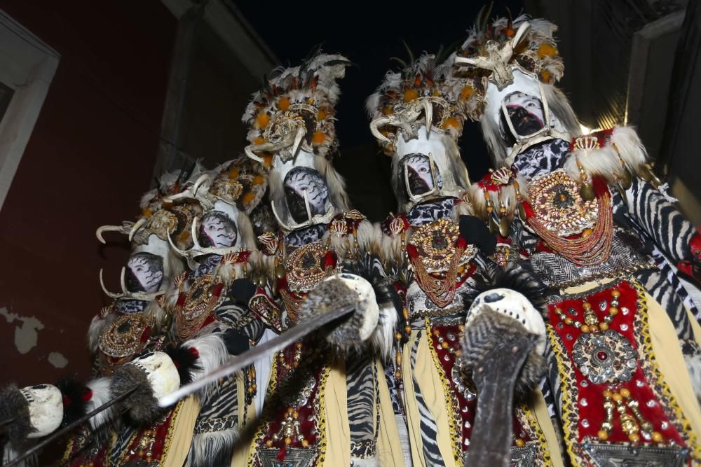 Los Moros y Cristianos de Aspe viven un desenlace espectacular