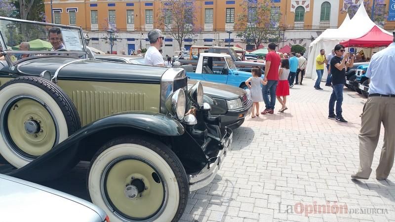 Feria de coches antiguos