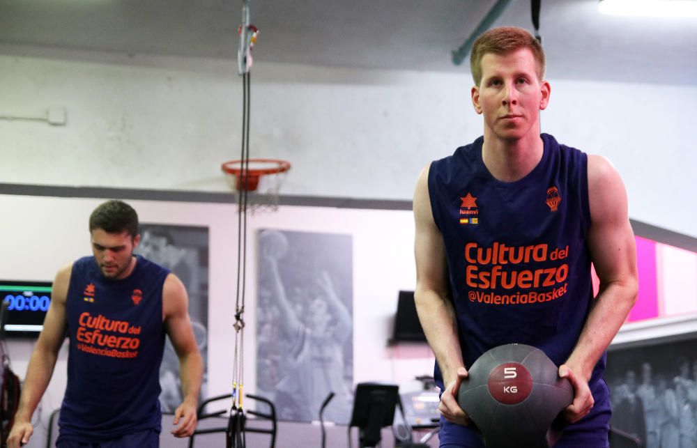 Primer entrenamiento del Valencia Basket masculino