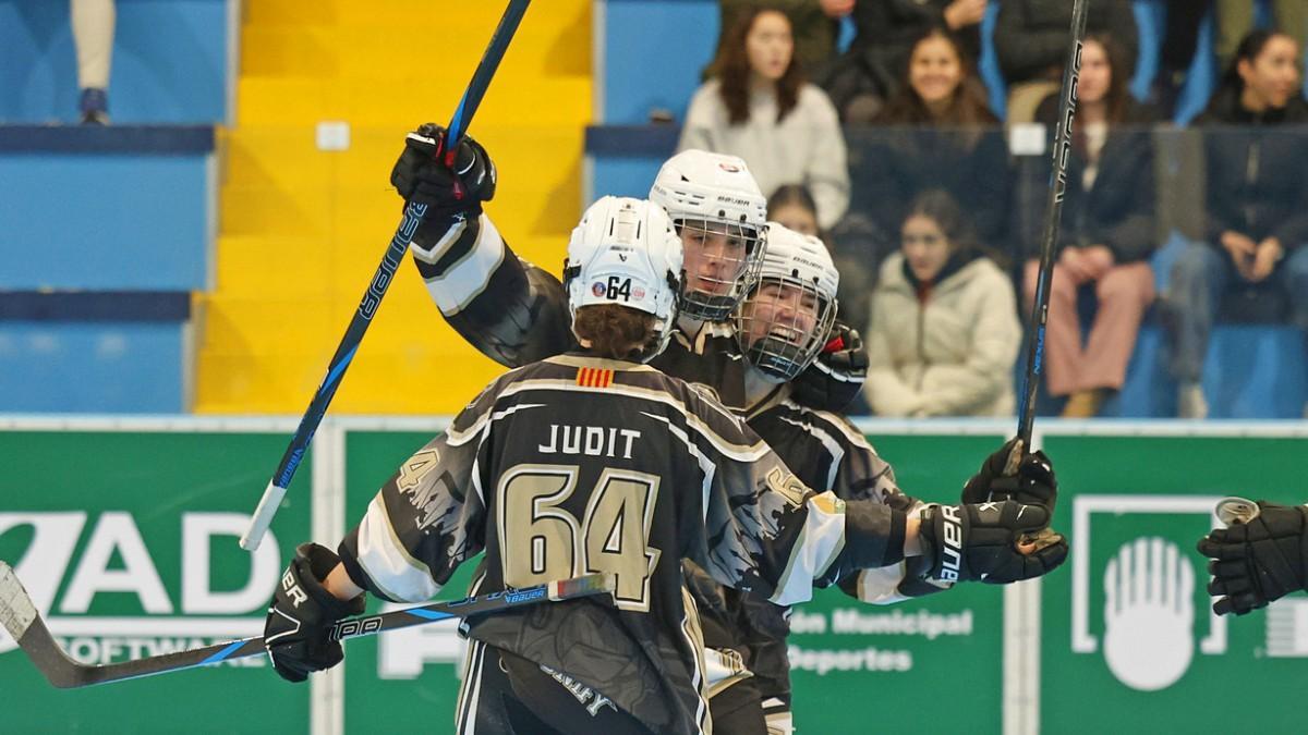 HCR Cent Patins acaricia la Copa de la Reina en una final molt ajustada