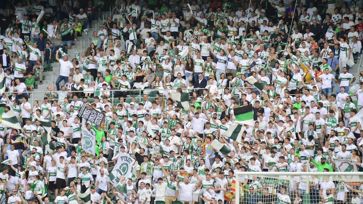 El Elche habilitará autobuses para el derbi ante el Hércules