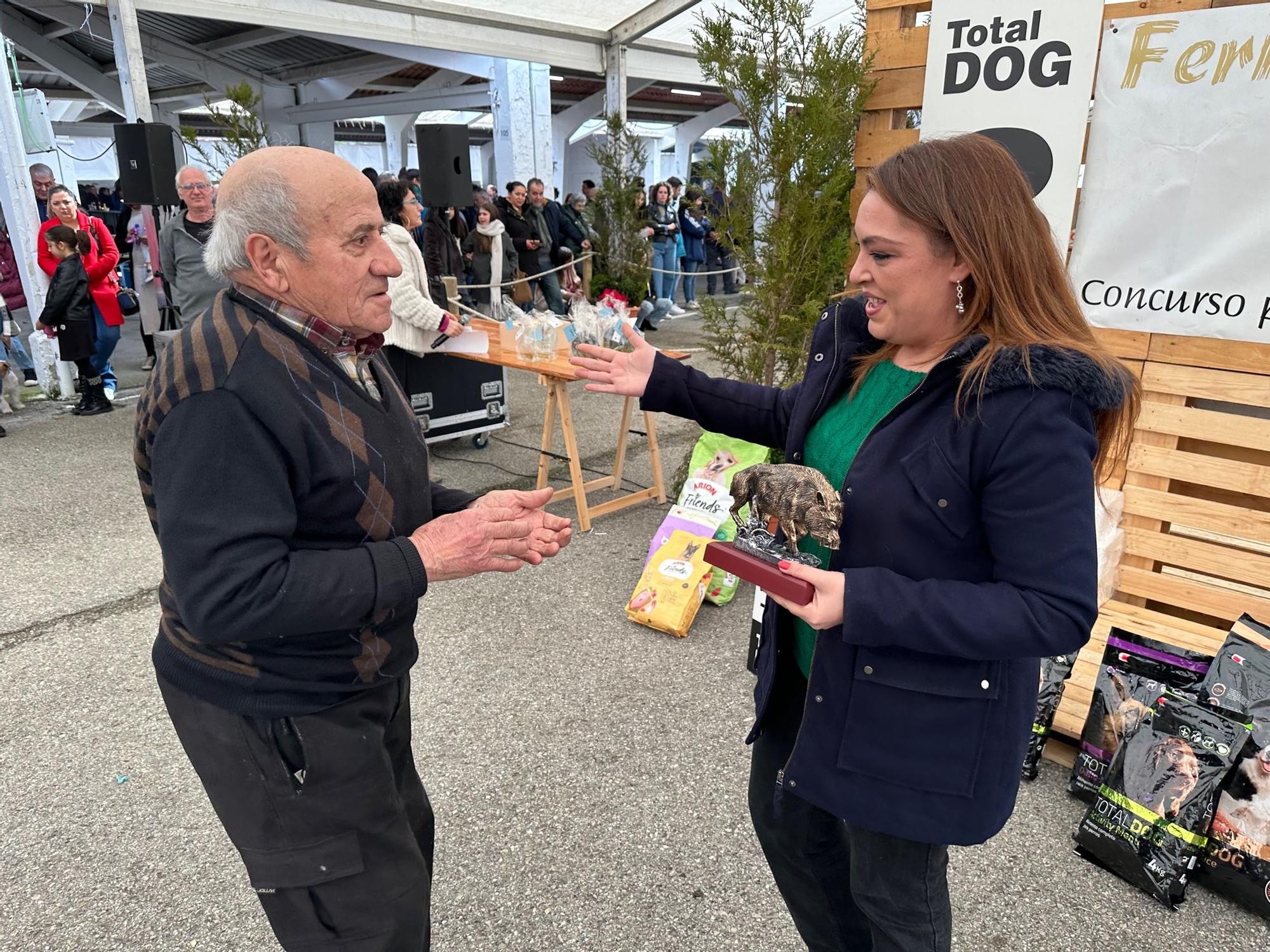 En imágenes: la trigésima Feria del Perro de Tineo se cierra con éxito