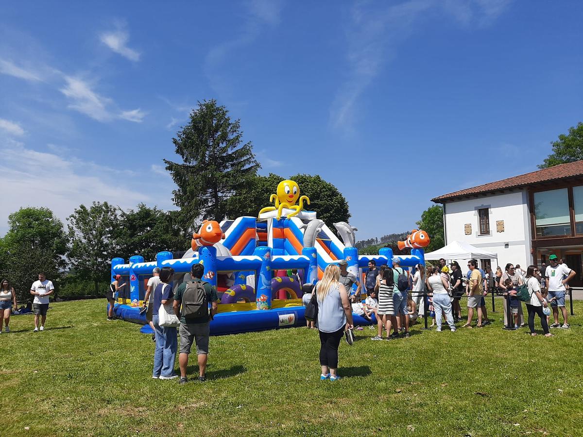La Jornada de las Familias, de bote en bote en Llanera