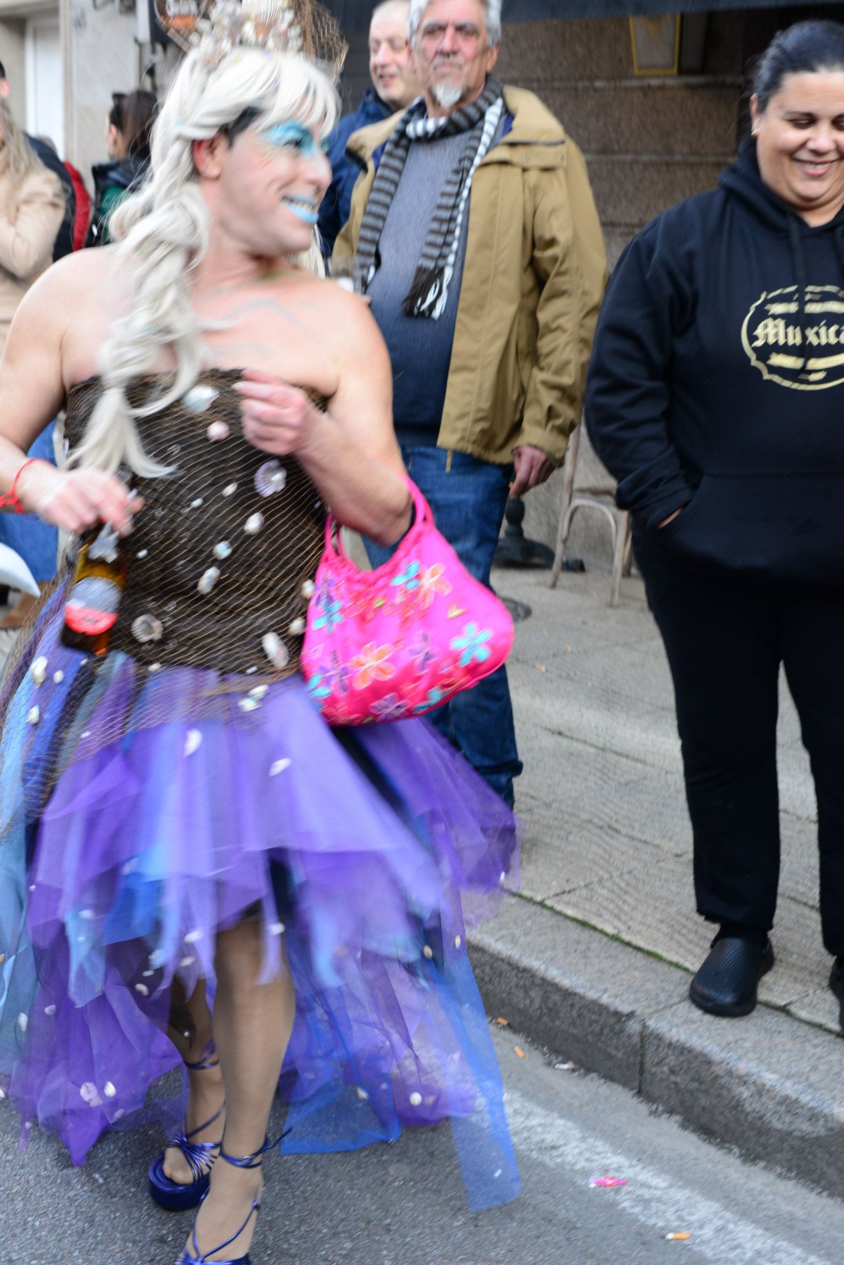 Moaña "llora" el fin del carnaval con el Enterro da Sardiña