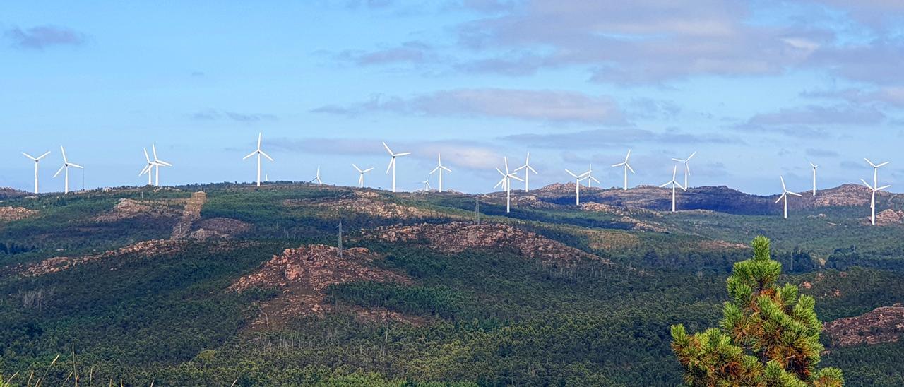 Panorámica del parque eólico de Cabo Vilán en Camariñas.