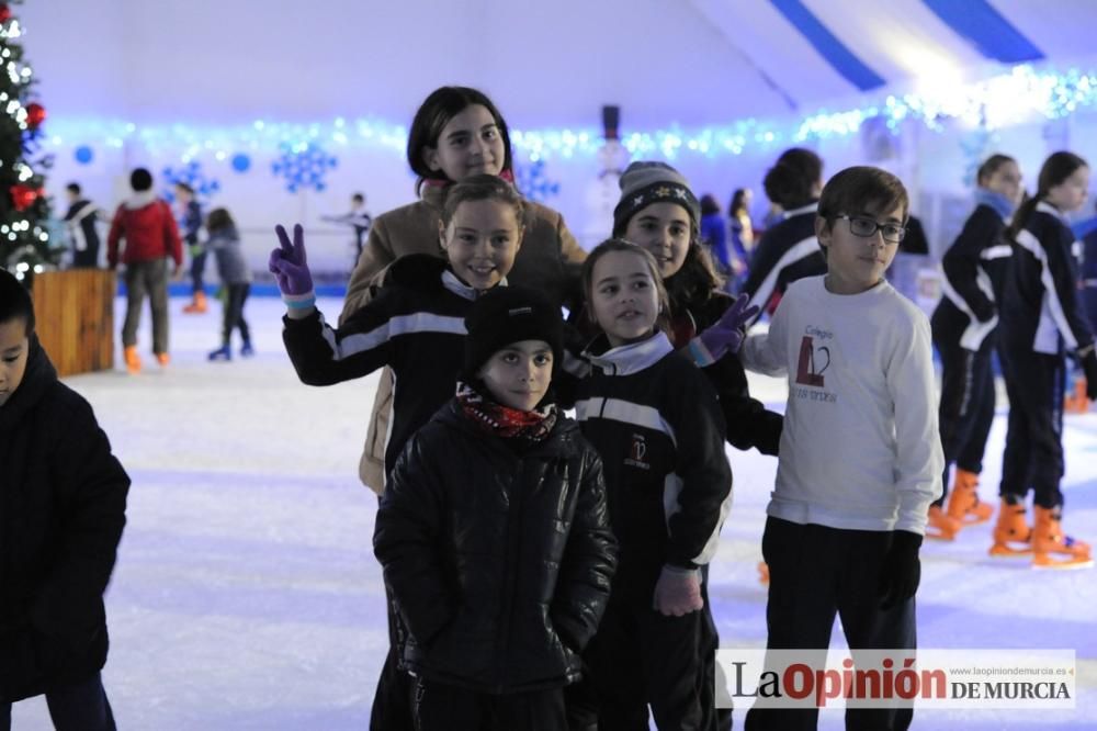 ¡Ya es Navidad en Murcia! Con pista de hielo inclu