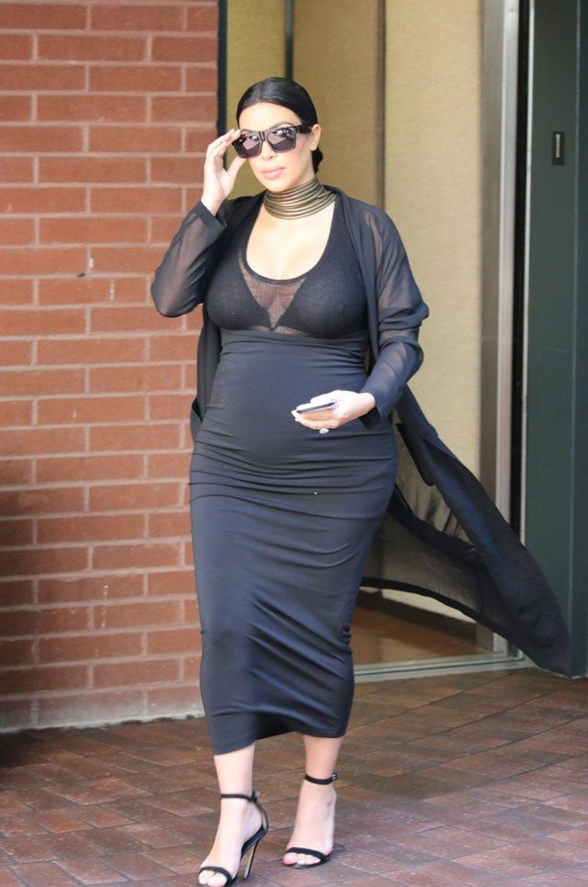 Kim Kardashian, a la salida de un restaurante italiano de Beverly Hills