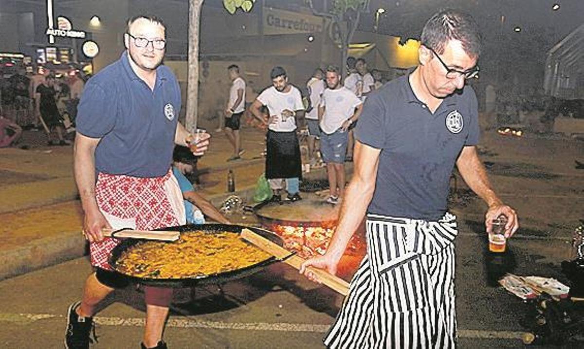 Más de 2.000 peñistas miden su saber hacer en Vila-real con los 'empedrats'