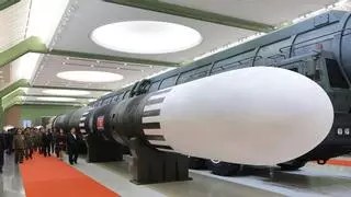 Kim Jong-un inaugura un museo que exhibe un misil balístico capaz de alcanzar a Estados Unidos