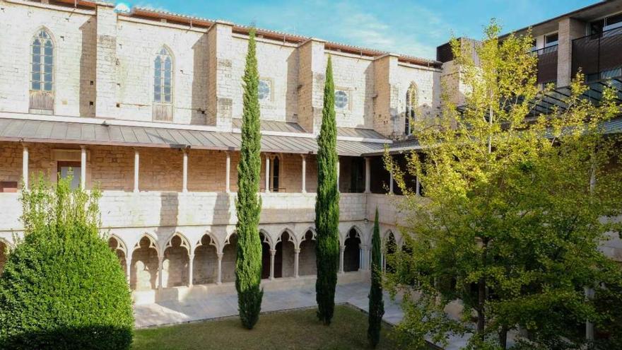 Uns màsters útils per preparar-se pel mercat laboral