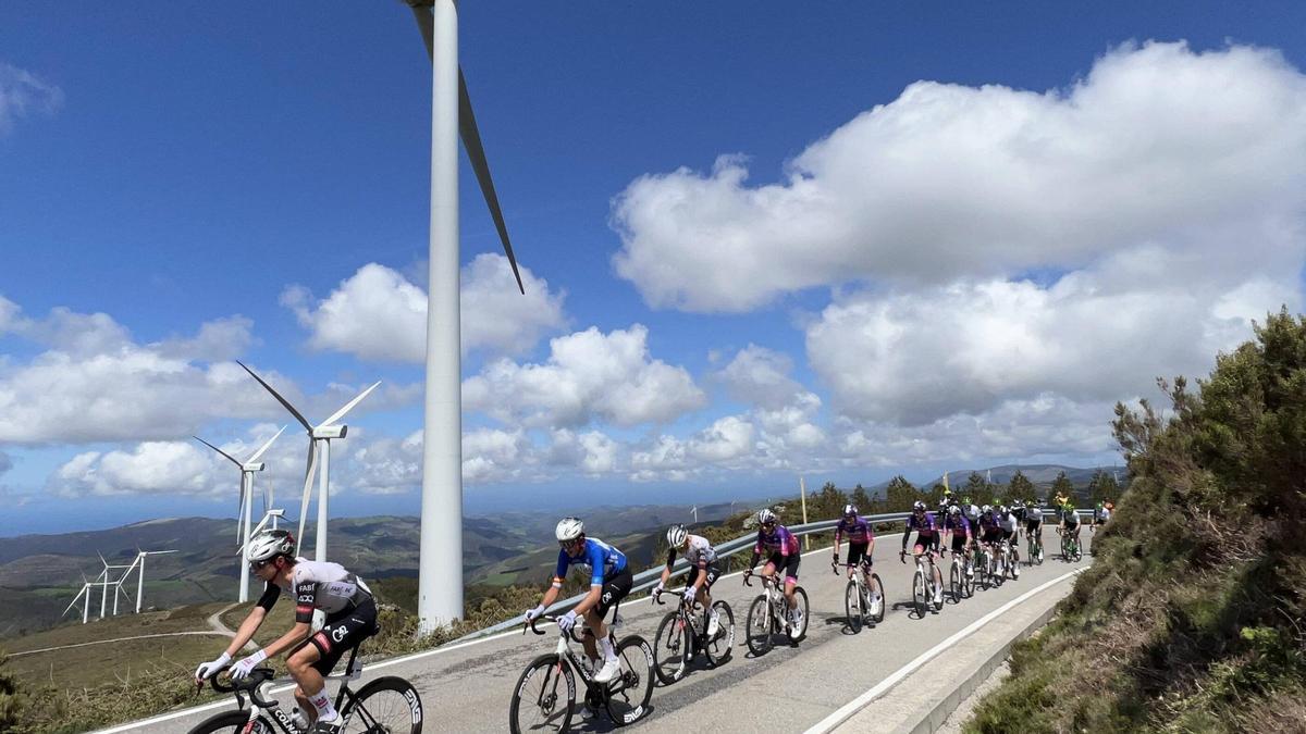 Así fue la tercera etapa de la Vuelta Ciclista a Asturias