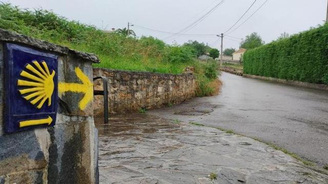 Un camino de Llanera incluido en la ruta jacobea.