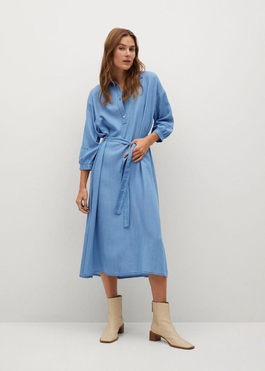 Vestido efecto denim, de Zara