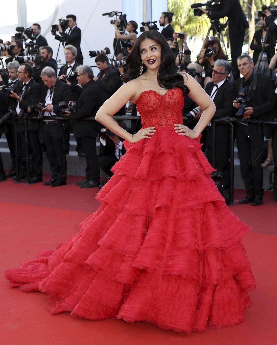 Vestidos a todo color en el Festival de Cine de Cannes: Aishwarya Rai