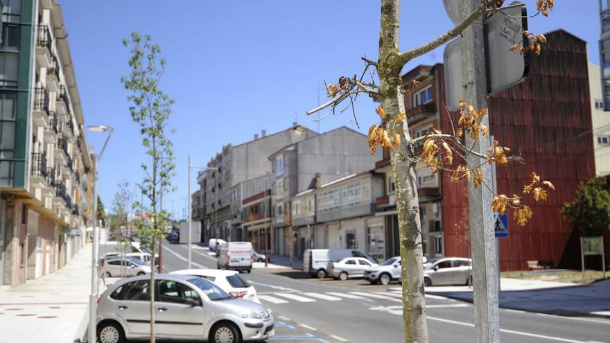 El gobierno mantendrá la zona azul en Areal al contar con el beneplácito de los comerciantes